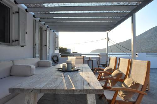 Kamares Port Villa