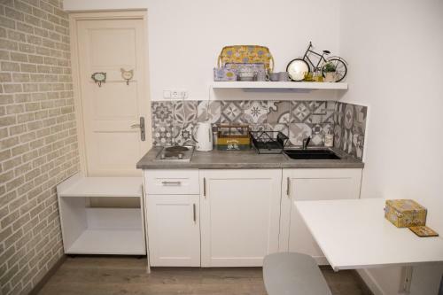 Hostal Eurovelo6 Stop