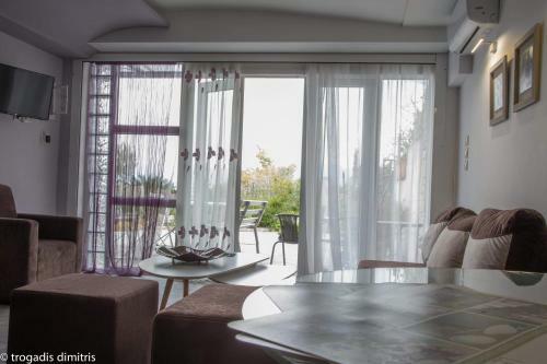 Apartamento Magical View Studios Asproneri, Kamena Vourla