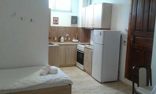 Hostal Kanali Beach House 2