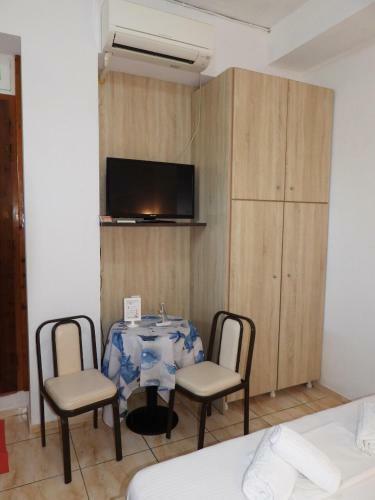 Hostal Kanali Beach House 2