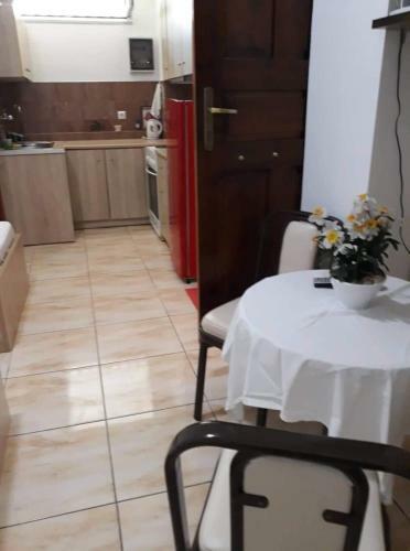 Hostal Kanali Beach House 2