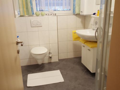 Apartamento Appartements G�stehaus Monika