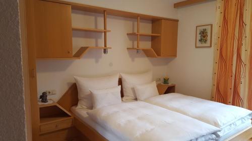Apartamento Appartements G�stehaus Monika