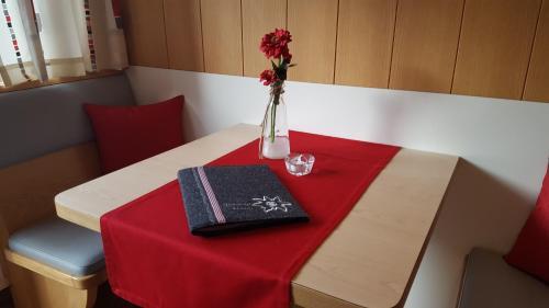 Apartamento Appartements G�stehaus Monika