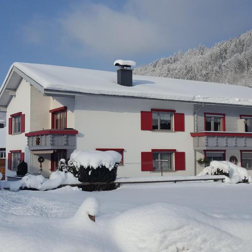 Apartamento Appartements G�stehaus Monika