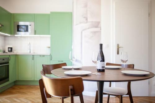 Zach�r Apartman