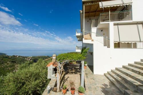 Breathtaking Sea View, Close To The Beach