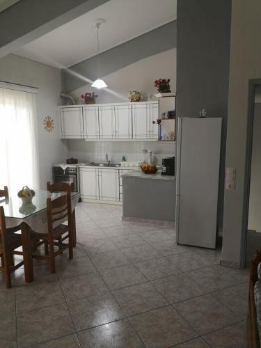 Panos & Antzy Apartments