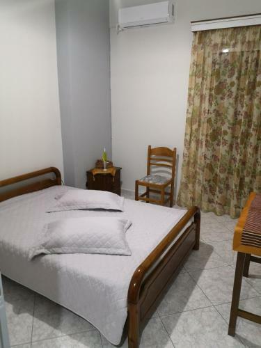 Panos & Antzy Apartments