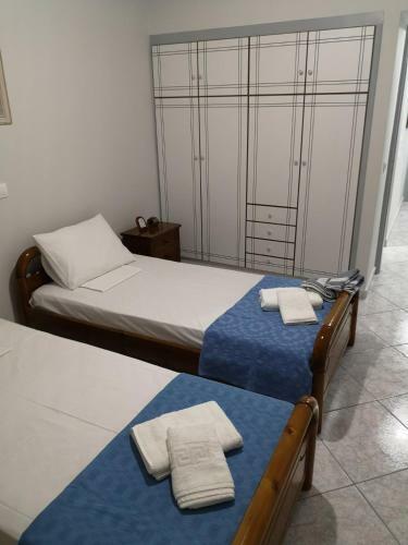 Panos & Antzy Apartments