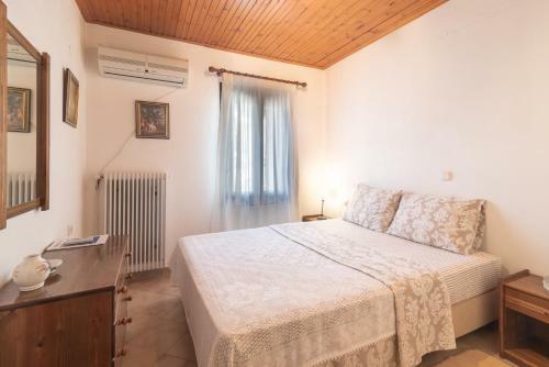 Villa Karpofora View