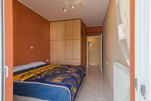 Semiramis Marina Apartment With Fireplace