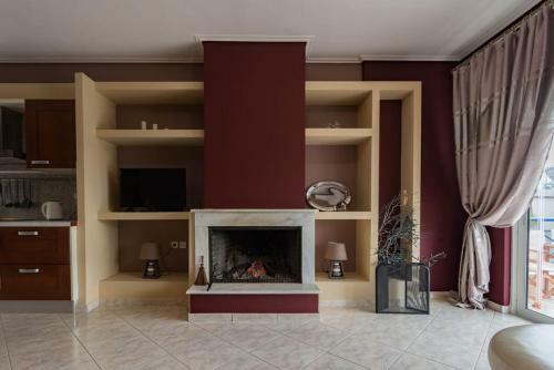 Semiramis Marina Apartment With Fireplace