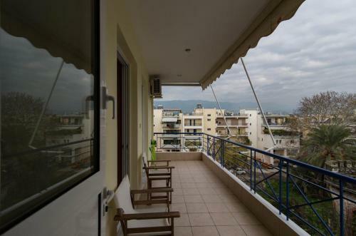 Semiramis Marina Apartment With Fireplace