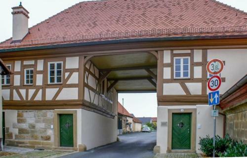 Apartamento Torhaus Rattelsdorf - Wohnung Edelwei�