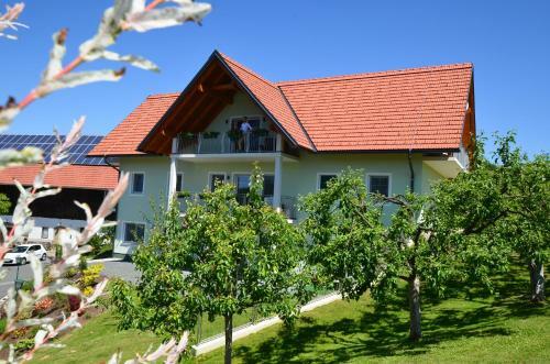 Hostal Weingut Und G�stezimmer Zirngast