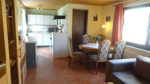 Apartamento Ferienhaus Und Ferienwohnung B�ttner