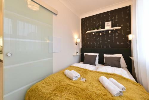 Kir�lyk�t 1 Apartman - Ingyen Parkol�s, Bicajok, AC