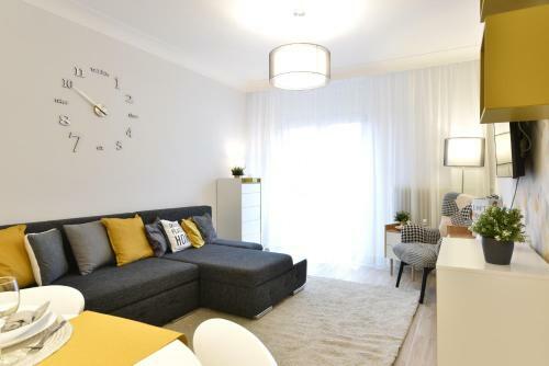 Kir�lyk�t 1 Apartman - Ingyen Parkol�s, Bicajok, AC