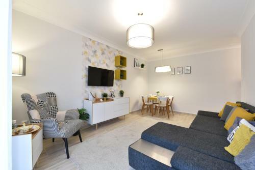 Kir�lyk�t 1 Apartman - Ingyen Parkol�s, Bicajok, AC