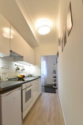 Kir�lyk�t 1 Apartman - Ingyen Parkol�s, Bicajok, AC