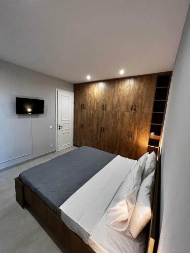 Giannel Luxury Apartment 1