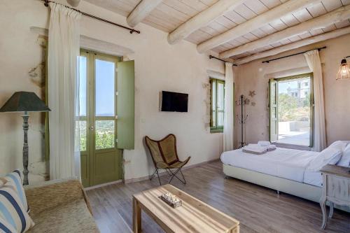 Holiday Home, Kastellos