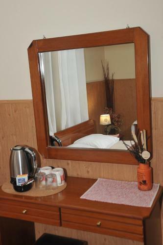 Hostal Guesthouse Bloutsos Rooms