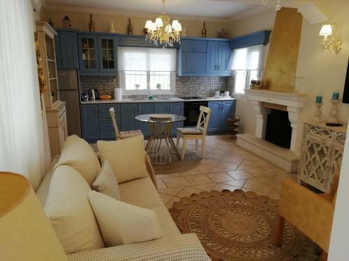 Imerolia Beach Villa Kassiopi Corfu