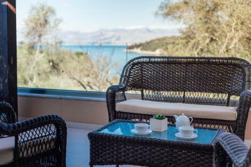 Villa Breeze & Villa Coco By Konnect, Avlaki Beach
