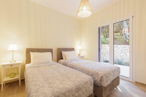 Villa Breeze & Villa Coco By Konnect, Avlaki Beach