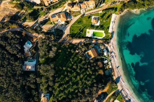 Villa Breeze & Villa Coco By Konnect, Avlaki Beach