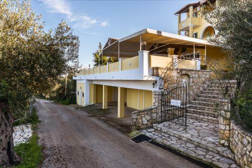 Apollon Apartments