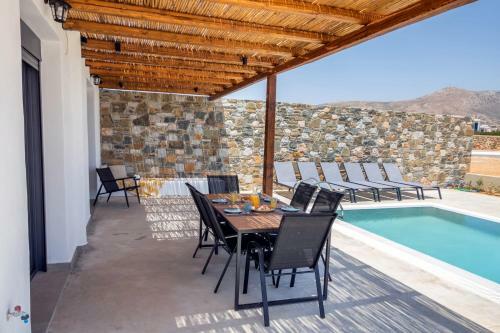 Cato Agro 1, Seafront Villa With Private Pool