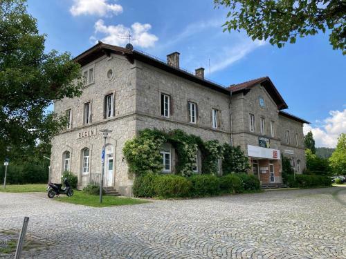 Apartamento Ferienwohnung Bahnhof Regen Mit Wellness