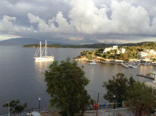 Corfu Island Apartment In Kassiopi By Seaside