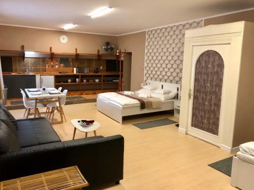 �rk�d Apartmanh�z Szeged
