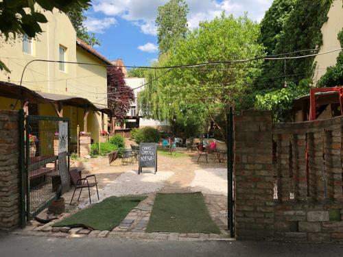 �rk�d Apartmanh�z Szeged
