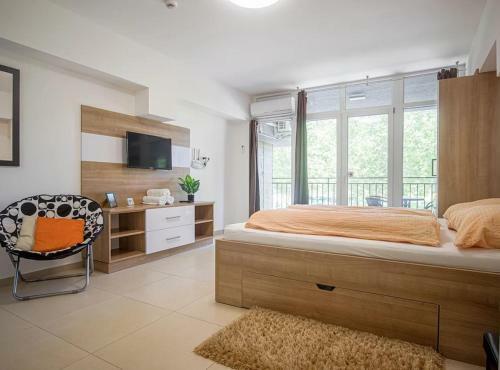 Tisza Gy�ngye Apartmanh�z