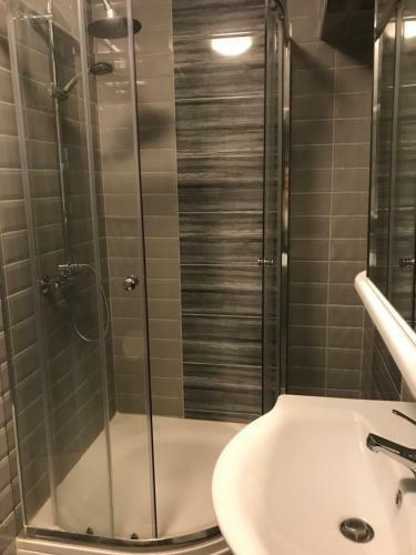 Tisza Gy�ngye Apartmanh�z