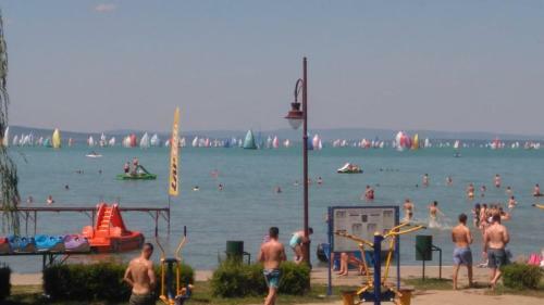 Aranypart Club218 Beatrix Wellness Apartman