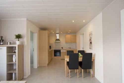 Apartamento Ferienwohnung "sch�ne Aussicht"