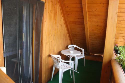 Hostal Cafe & Pension Carmen