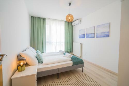 Mf Golden Coast Panorama Apartment