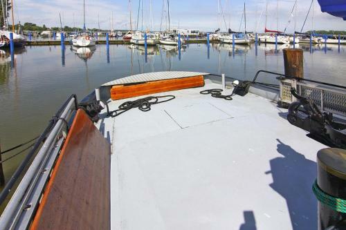 Houseboat Holl�ndischer Schlepper, Ribnitz-damgarten