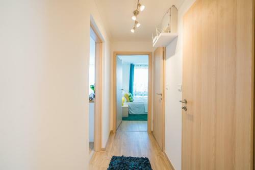 Mf Silverhome 402 Apartment