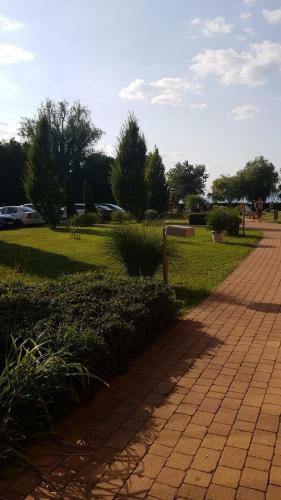 Apartamento Gb Si�fok - Hostaid