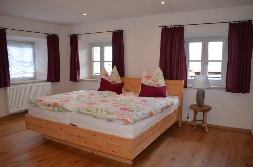 Apartamento Ferienwohnung Fenzl