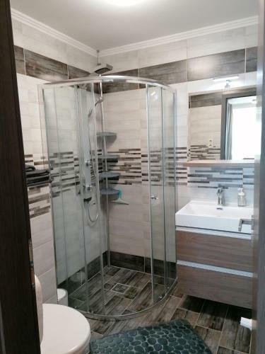 Apartamento K�k Zsir�f